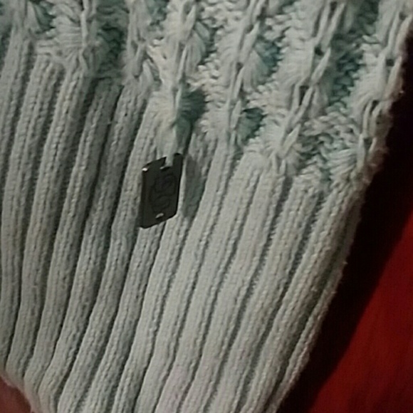 Light blue Guess Sweater - Picture 2 of 5